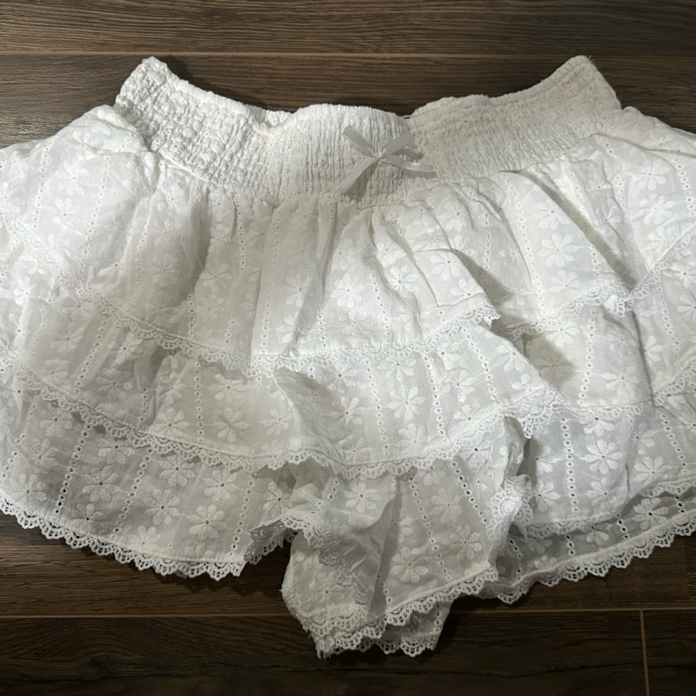 White Lace Ruffled Skirt